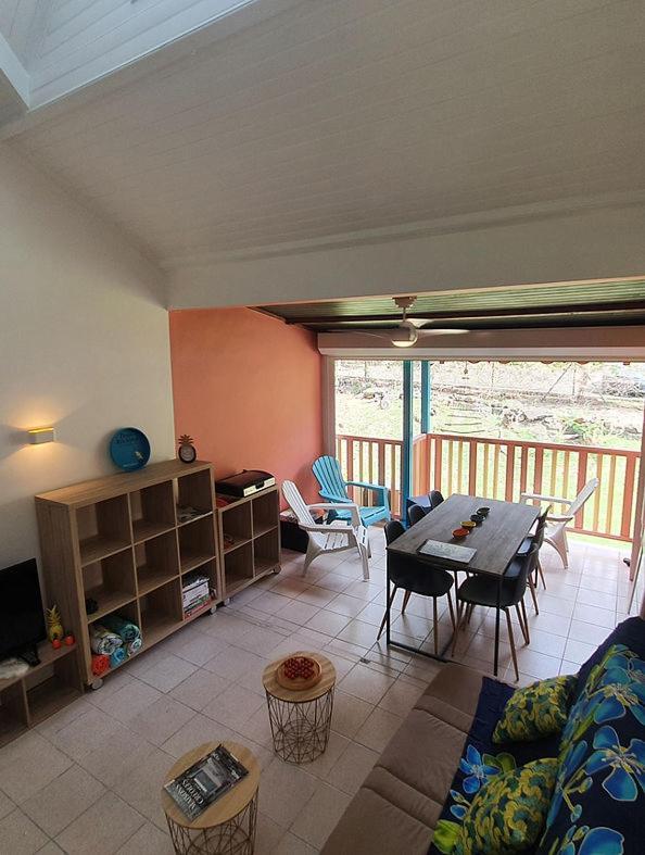 Appartement Ker-Eol Residence Canouan Sainte-Anne Avec Piscine מראה חיצוני תמונה